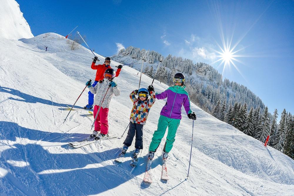 Hotel Alpen Roc ラ・クリュサ エクステリア 写真