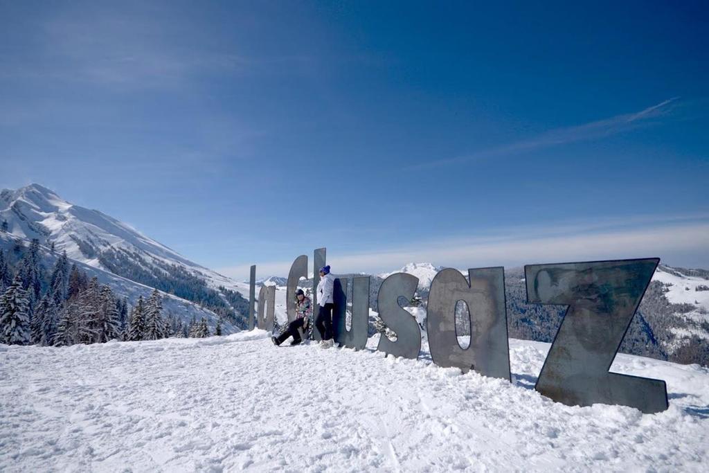 Hotel Alpen Roc ラ・クリュサ エクステリア 写真